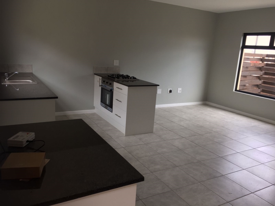 To Let 2 Bedroom Property for Rent in Kidds Beach Eastern Cape